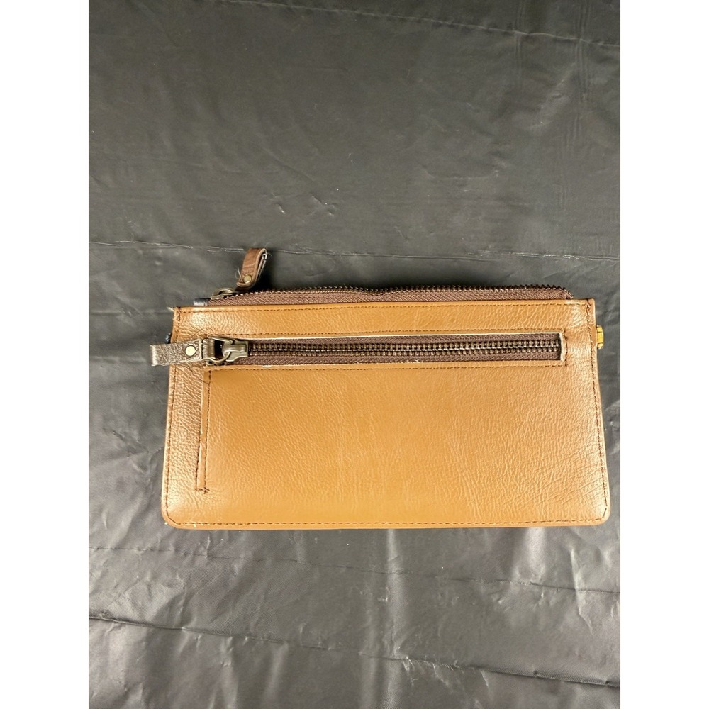 Soruka rare coveted one of a kind wallet and crossbody clutch. Missing strap. - Picture 9 of 16